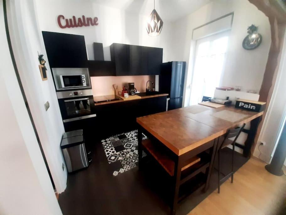 Maison De Ville Au Centre De Fismes Екстер'єр фото